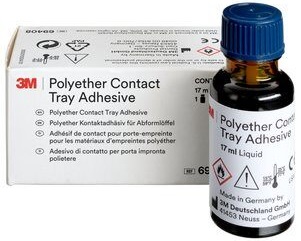 Adesivo per polieteri