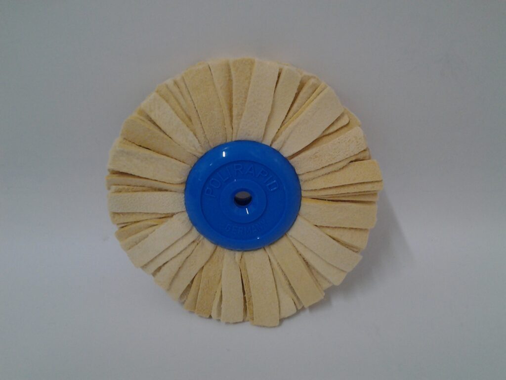 SPAZZOLA CAMOSCIO SFRANGIATO